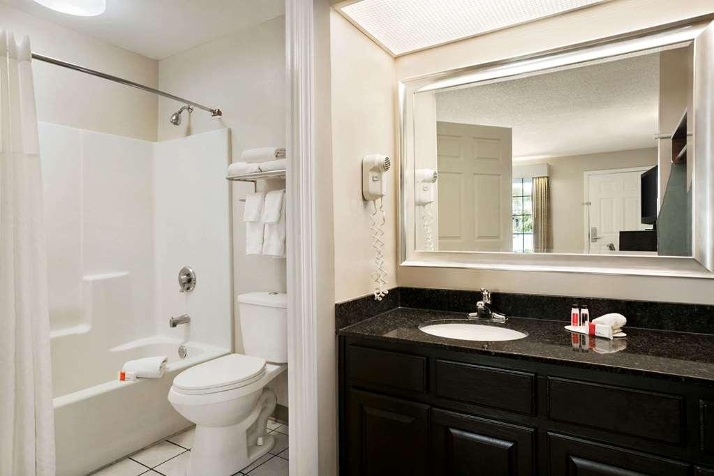 Hotel Baymont By Wyndham Kingsland Camera foto