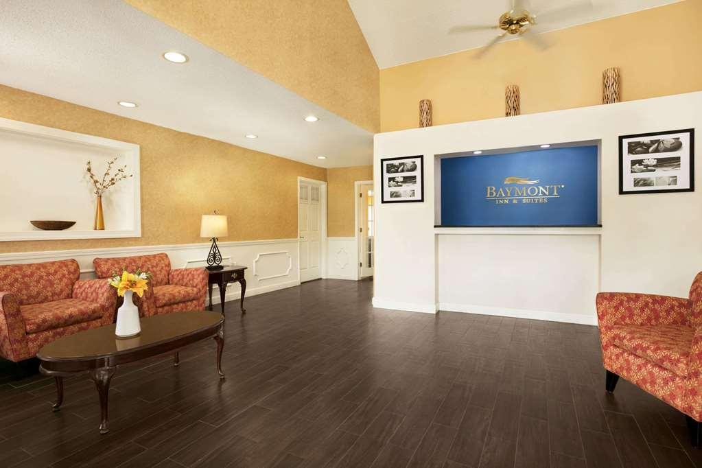 Hotel Baymont By Wyndham Kingsland Interno foto